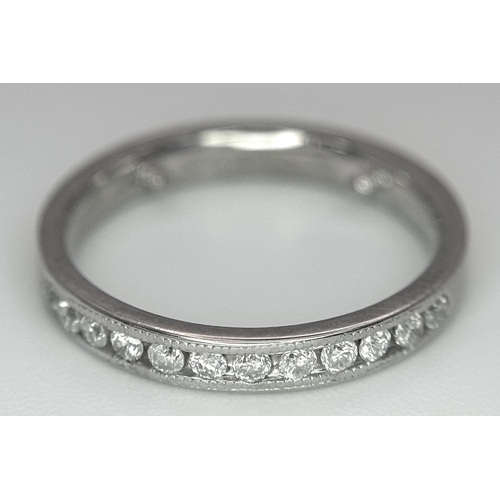 242 - AN 18K WHITE GOLD DIAMOND HALF ETERNITY RING WITH BEVELLED EDGES. 0.25CTW, 2.4G TOTAL WEIGHT. SIZE F... 