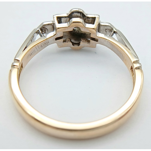 302 - A 9K YELLOW GOLD AND PLATINUM VINTAGE DIAMOND RING. 2.5G TOTAL WEIGHT, SIZE L. Ref: SC 2003