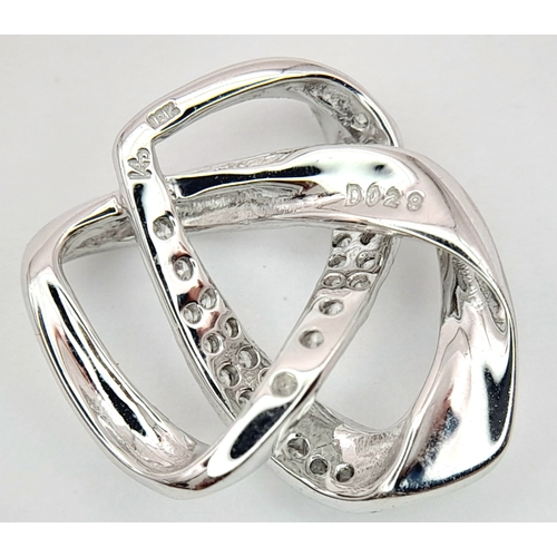 36 - AN 18K WHITE GOLD DIAMOND SET SWIRL DESIGN PENDANT. 0.28CTW, 2.8G TOTAL WEIGHT, 17mm x 18mm. Ref: SC... 