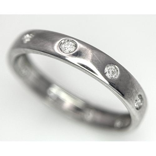 361 - AN 18K WHITE GOLD DIAMOND SET BAND RING. 1.7G TOTAL WEIGHT, SIZE L. Ref: SC 2087