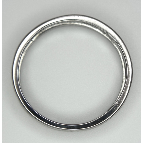 361 - AN 18K WHITE GOLD DIAMOND SET BAND RING. 1.7G TOTAL WEIGHT, SIZE L. Ref: SC 2087
