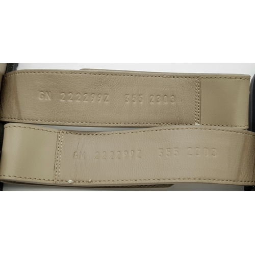 212 - A pair of Hermès Chypre sandals. Beige Mastic calfskin leather upper with the signature 'H' cut-out ... 