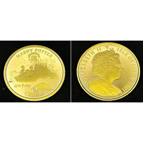 213 - A SET OF 6 HARRY POTTER COMMEMORATIVE 24K GOLD, 1/25 PROOF CROWN COINS - ISLE OF MAN. QUEEN ELIZABET... 