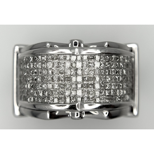 138 - A 14K WHITE GOLD FANCY DIAMOND SET RING. 1.20CTW. 15.9G. SIZE Q. JR 3008.