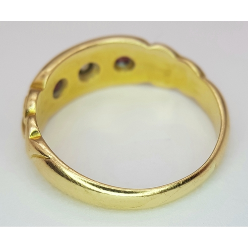 171 - AN 18K YELLOW GOLD ANTIQUE DIAMOND & RUBY RING 4.1G TOTAL WEIGHT, SIZE L HALLMARKED BIRMINGHAM 1900.... 