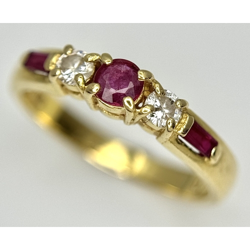 110 - AN 18K YELLOW GOLD DIAMOND AND RUBY SET RING. 2.3G. SIZE I. SC-4101.