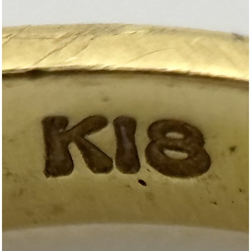 110 - AN 18K YELLOW GOLD DIAMOND AND RUBY SET RING. 2.3G. SIZE I. SC-4101.