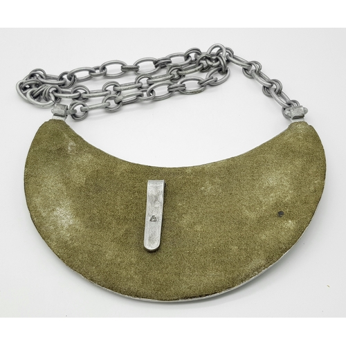 76 - 3rd Reich 1936 Model RAD 'Streifendienst' (Patrol Service) Gorget. Worn by Patrol leaders of the  St... 