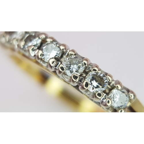 89 - AN 18K YELLOW GOLD DIAMOND 7 STONE RING. 0.25CT. 3G. SIZE M. SC-4087.