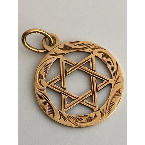63 - Classic vintage 9 CARAT GOLD ‘STAR OF DAVID’  PENDANT. Full UK hallmark. 1.02 grams. 1.7 cm Diameter... 