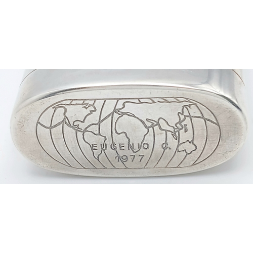 64 - An Italian 800 Silver Oval Lidded Cased Container. Comes with original carry case. 9 x 5.5cm. 115g.