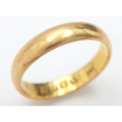 127 - A Vintage 22K Gold Band Ring. Full UK hallmarks. 5mm width. Size N. 4.3g.