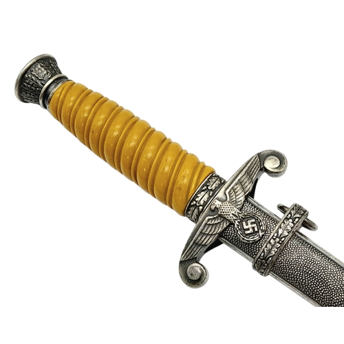 131 - Withdrawn - Reich Army Dagger by Holler of Solingen. Nice crack free pumpkin coloured handle. Overal... 