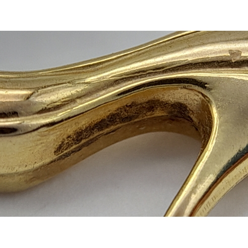 128 - An Italian 9K Yellow Gold Stiletto Shoe Pendant/Charm. 2cm. 0.85g