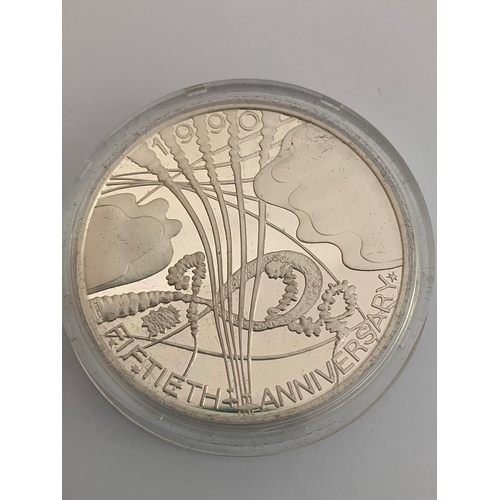 189 - Royal Mint Battle of Britain 50th ANNIVERSARY SILVER COMMEMORATIVE MEDALLION. Extremely large (Almos... 