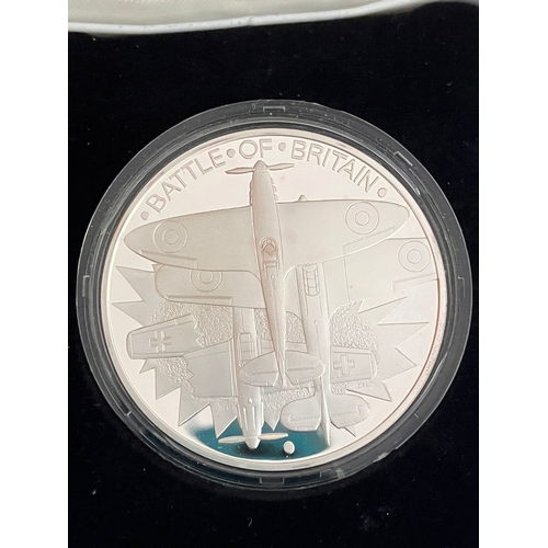 189 - Royal Mint Battle of Britain 50th ANNIVERSARY SILVER COMMEMORATIVE MEDALLION. Extremely large (Almos... 