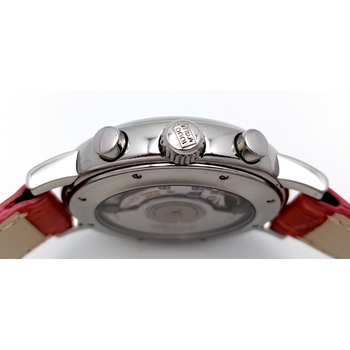 598 - A Chopard Automatic Chronograph Watch. Model 8331. Salmon leather strap. Stainless steel case - 39mm... 