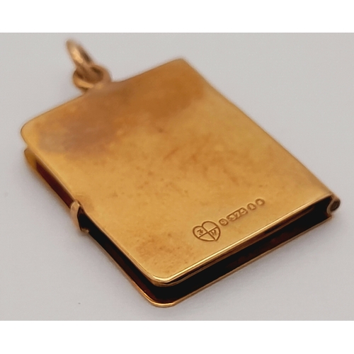 148 - A 9K Yellow Gold Book Form ornate Locket Pendant. 2cm. 2.9g.