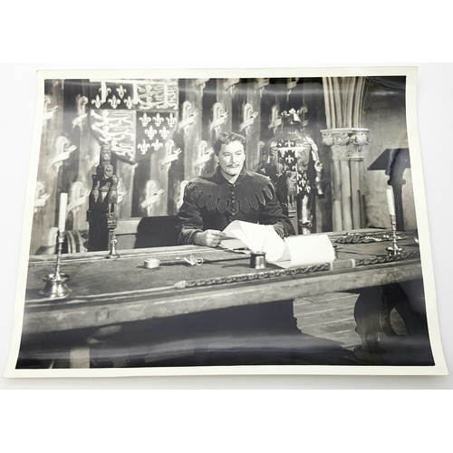 59 - Rare, Continuity Photos of Errol Flynn in the 1955 Movie, 'The Dark Avenger' - otherwise known as it... 