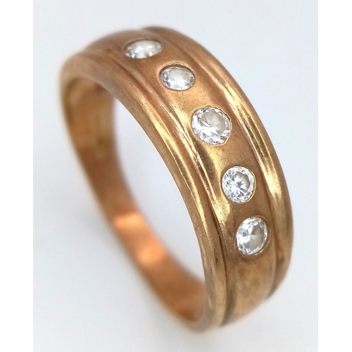 78 - A 9K Yellow Gold White Stone Set Ring. Size P. 2.95g.