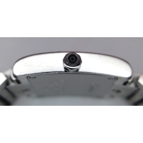 149 - A Classic Cartier Tank Francaise Diamond Ladies Watch. Stainless steel diamond set bracelet. Case - ... 