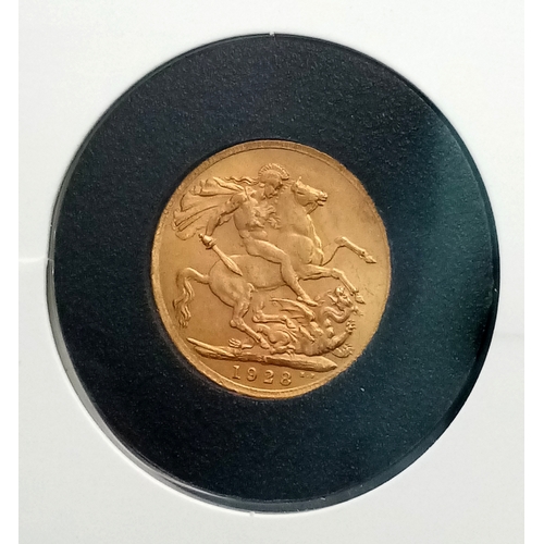 100 - A 1928 KING GEORGE V, SOUTH AFRICAN MINT, FULL SOVEREIGN COIN - IN SEALED PACKAGING FROM ROYAL MINT.... 