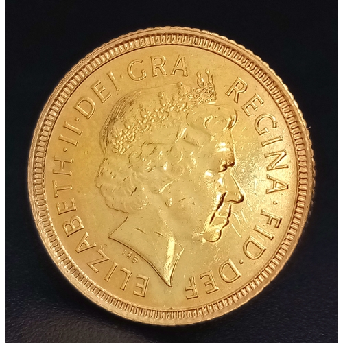 66 - A 2000 QUEEN ELIZABETH II, FOURTH HEAD, HALF SOVEREIGN COIN. PROOF CONDITION. 22K GOLD. C8020.