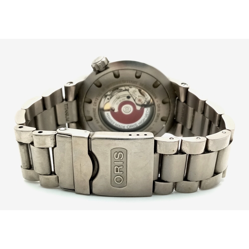 95 - AUTOMATIC ORIS DIVERS WATCH. 300M WATER RESISTANT WITH DATE FUNCTION. MODEL 7562P. IN FULL WORKING O... 