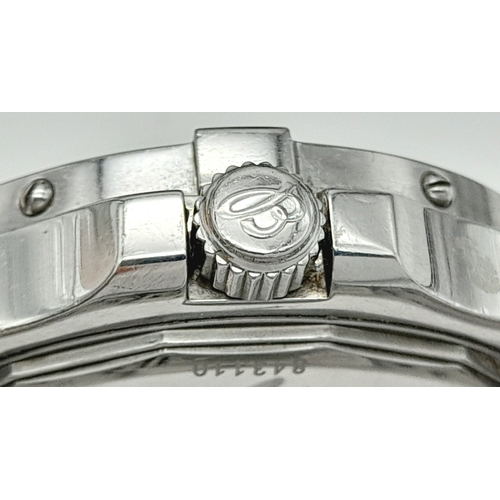 62 - A Breitling Colt Automatic Gents Watch. Model A32350. Stainless steel bracelet and case - 40mm. Crea... 