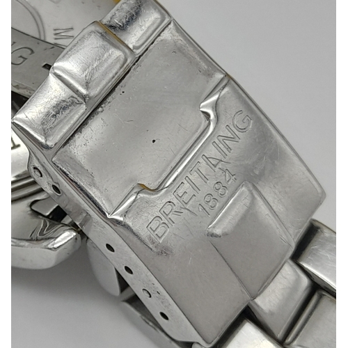 62 - A Breitling Colt Automatic Gents Watch. Model A32350. Stainless steel bracelet and case - 40mm. Crea... 