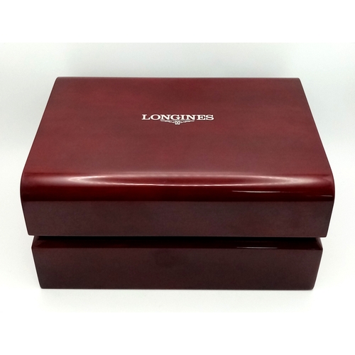 76 - A Longines Master Collection Automatic Gents Watch. Model L2.738.4. Brown leather strap. Stainless s... 