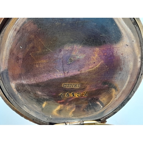 81 - AN EARLY 20TH CENTURY 18K GOLD FRENCH LADIES POCKET WATCH WITH HAND CHASED CASE AND ORNATE FLORAL DE... 