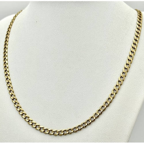57 - A 9K Yellow Gold Flat Curb Link Chain necklace. 50cm. 14g.