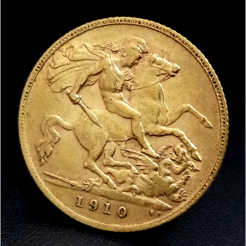 585 - A 1910 Edward VII Half Sovereign Coin. 22K Gold.