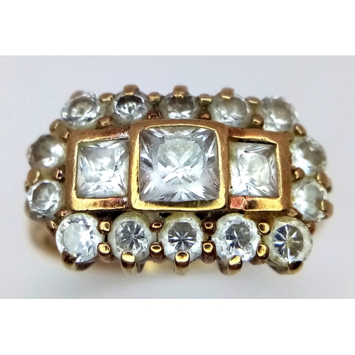 541 - A 9K Yellow Gold, White Zircon Ring. Size M. 3.52g.