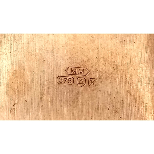 583 - A 9K Yellow Gold Locket in Book Form. 3cm. 4.7g