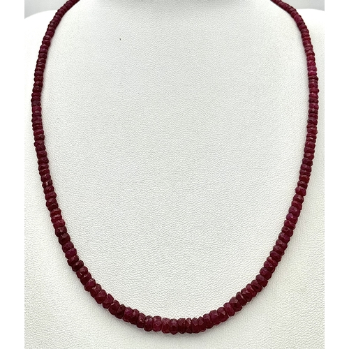 736 - A Ruby Gemstone Rondelle Necklace. Set in 925 Silver. 44cm.
CD-1940.
