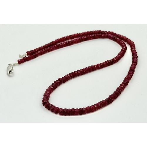 736 - A Ruby Gemstone Rondelle Necklace. Set in 925 Silver. 44cm.
CD-1940.