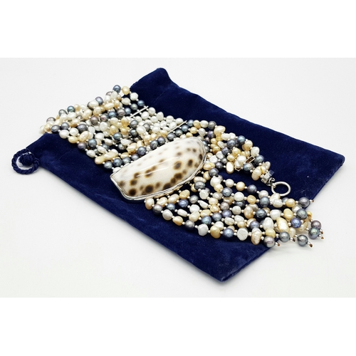 977 - A gorgeous 925 silver Natural Shell and Pearls multi-strand T-bar necklace. Total weight 132.5G. Tot... 