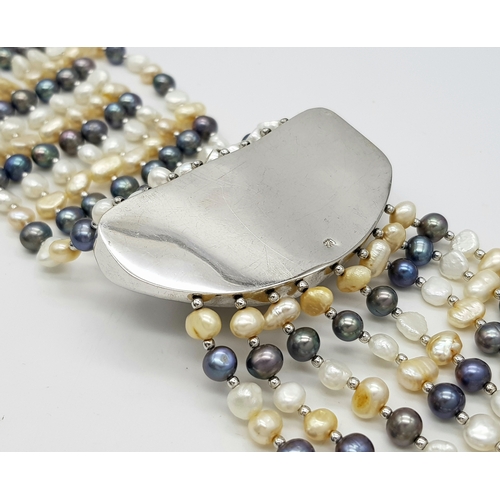 977 - A gorgeous 925 silver Natural Shell and Pearls multi-strand T-bar necklace. Total weight 132.5G. Tot... 