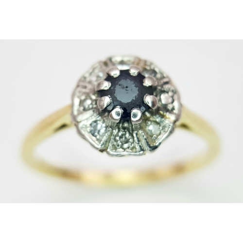 145 - A STUNNING 18K YELLOW GOLD VINTAGE DIAMOND AND SAPPHIRE RING. TOTAL WEIGHT 3.3G. SIZE P. SC 9051