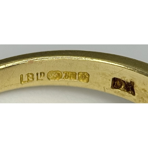 156 - AN 18K YELLOW GOLD DIAMOND FLOWER CLUSTER RING. 0.50CTW. 4.1G. SIZE K. SPSA-3016.