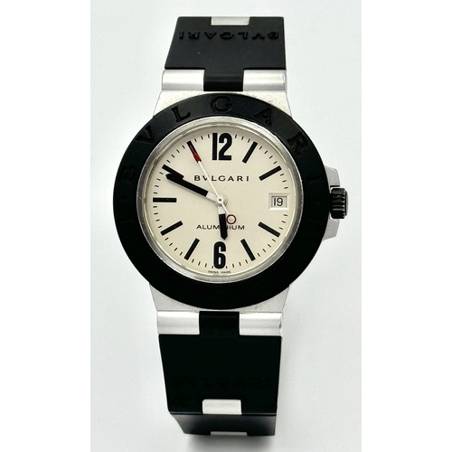 158 - WITHDRAWN- A BVLGARI 'LA MAMMA' SWISS AUTOMATIC ALUMINIUM AND RUBBER STRAP GENTS WATCH. MODEL AL38A.... 