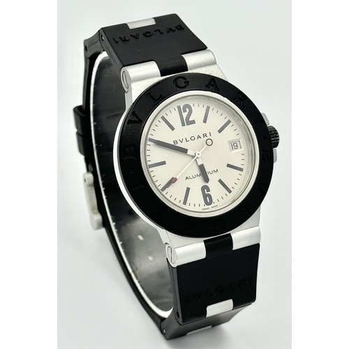 158 - WITHDRAWN- A BVLGARI 'LA MAMMA' SWISS AUTOMATIC ALUMINIUM AND RUBBER STRAP GENTS WATCH. MODEL AL38A.... 