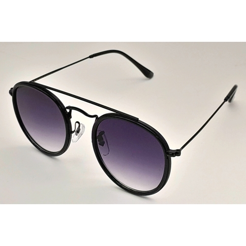 956 - A pair of RayBan black frame sunglasses, in original packaging.