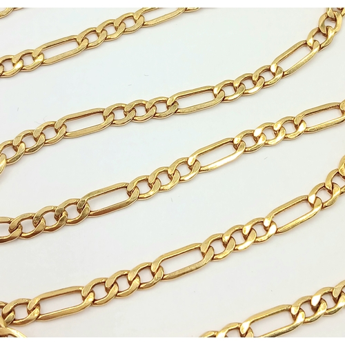 190 - A BRIGHT LACQUERED 9K GOLD FIGARO LINK NECKLACE CHAIN .      3.4gms    44cms