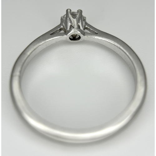 198 - A PLATINUM AND DIAMOND SOLITAIRE RING. 0.25CT. 6 CLAW SET. 3.4G. SIZE M. SPSA-3001.