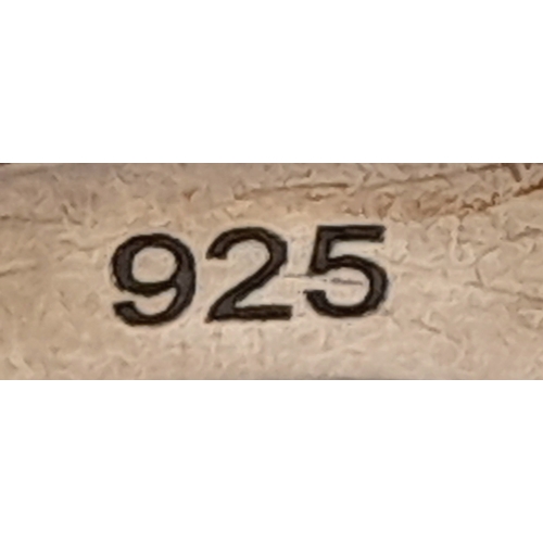 613 - A Vintage Sterling Silver Art Deco Design Diamond Cluster Ring, Size L. The ring is set with a profu... 