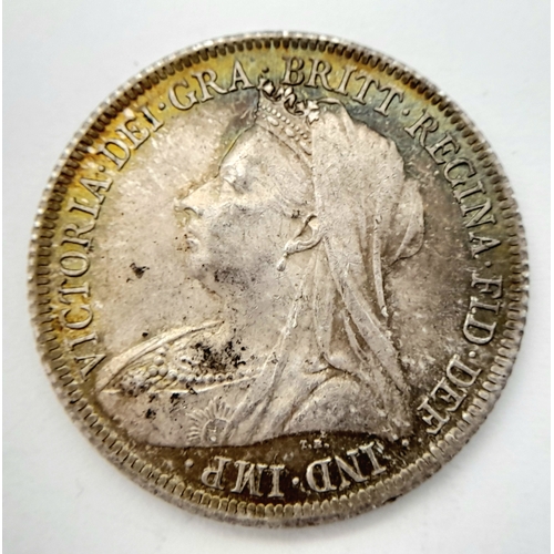660 - A Queen Victoria 1901 Silver Shilling Coin. EF.