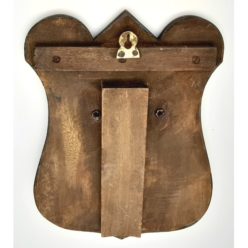 800 - Crossed Gurkha Kukris Souvenir Plaque.